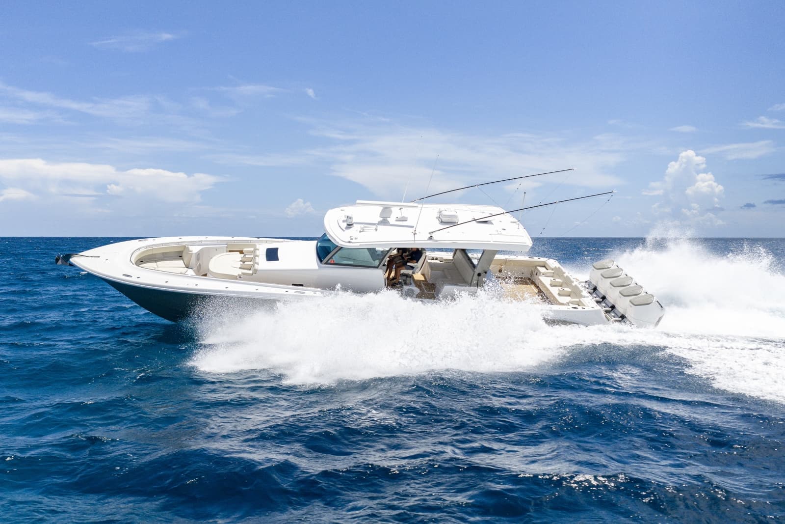2025 HCB 56 Sueños GIX