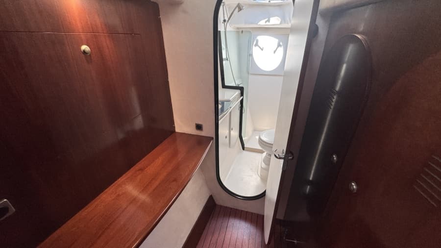 Owner's Ensuite Head