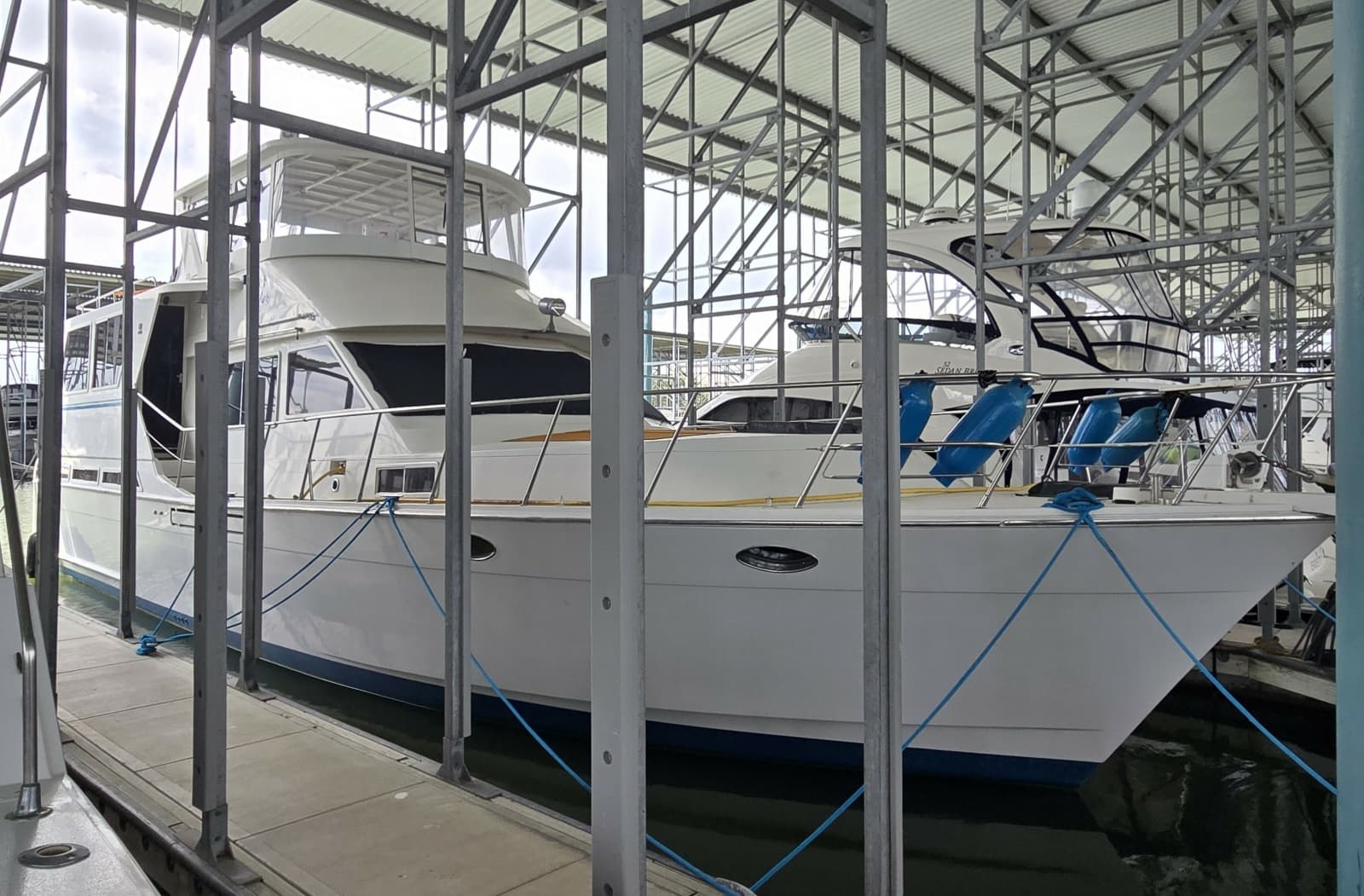1988 Marine Trader Montechristo 56