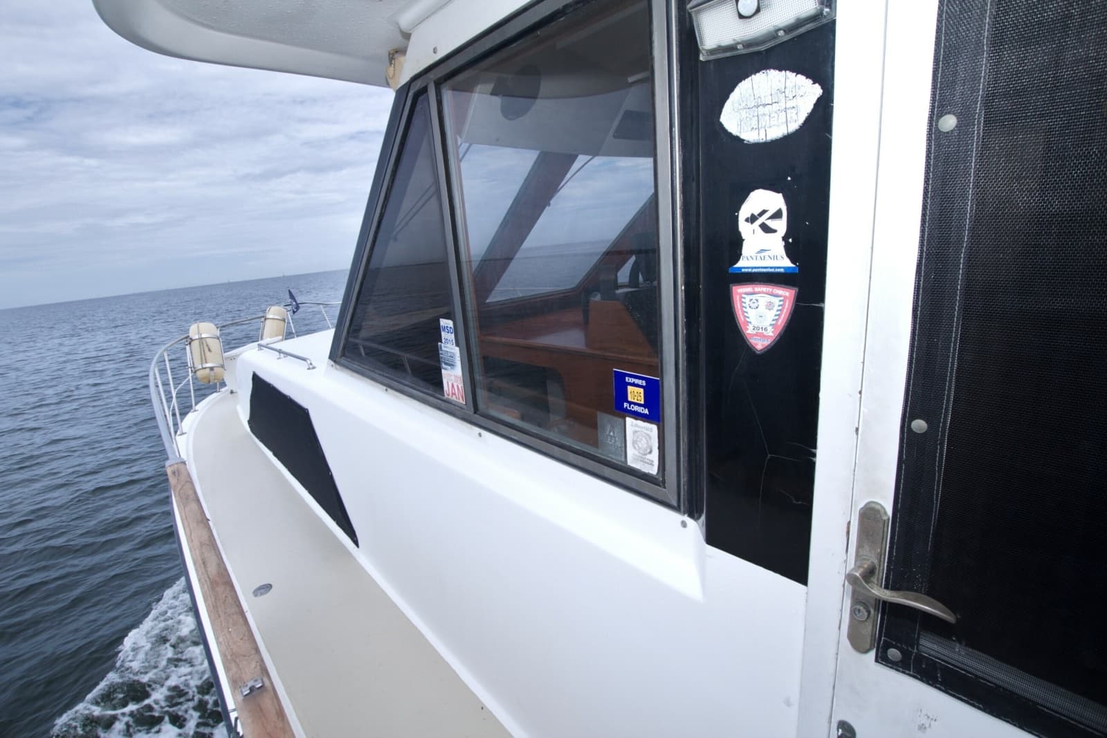 1994 Jefferson Marquessa 56 Extended Deckhouse