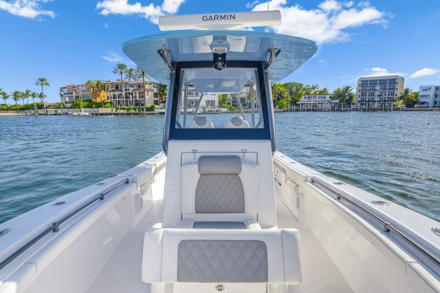 2024 Front Runner 33 Center Console