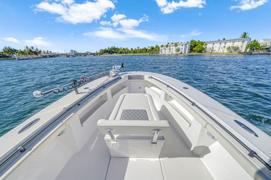 2024 Front Runner 33 Center Console