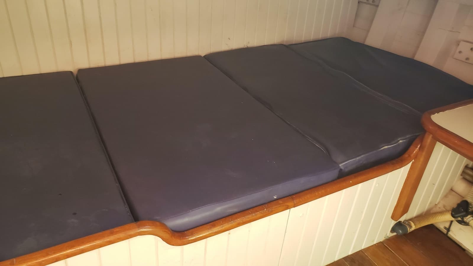 1996 Custom Biloxi Schooner