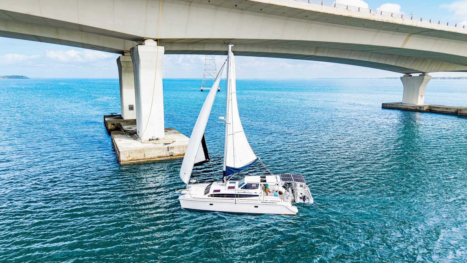2014 Gemini Legacy 25