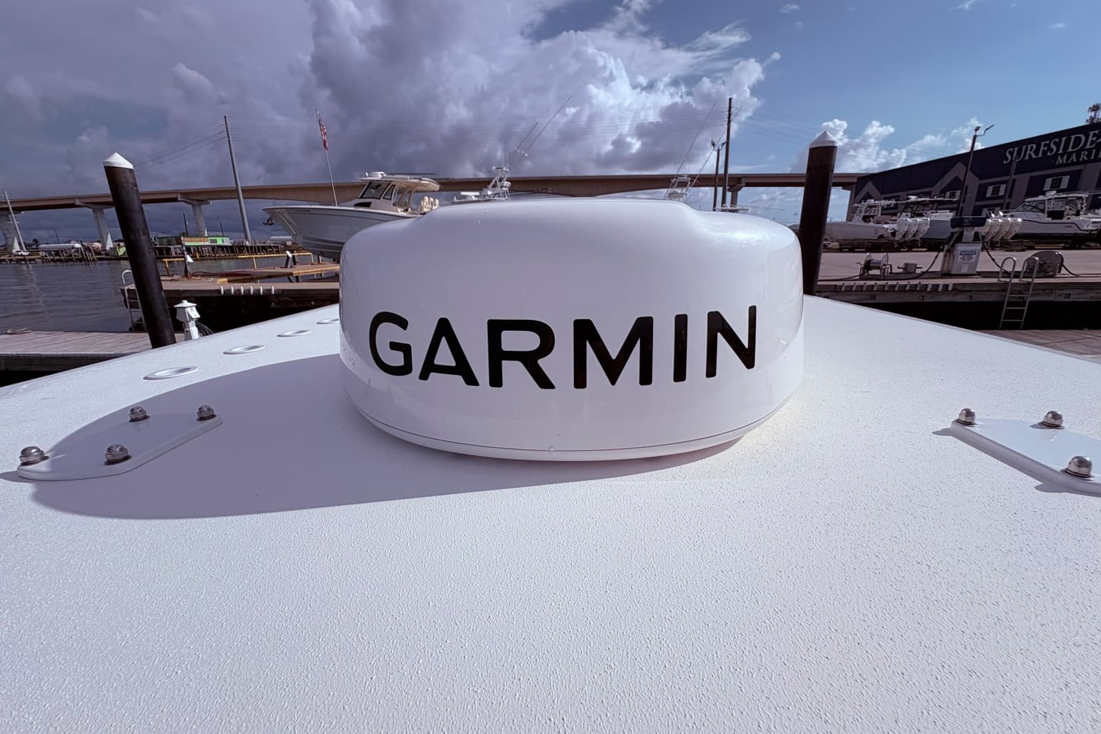 2024 Invincible 33 Catamaran