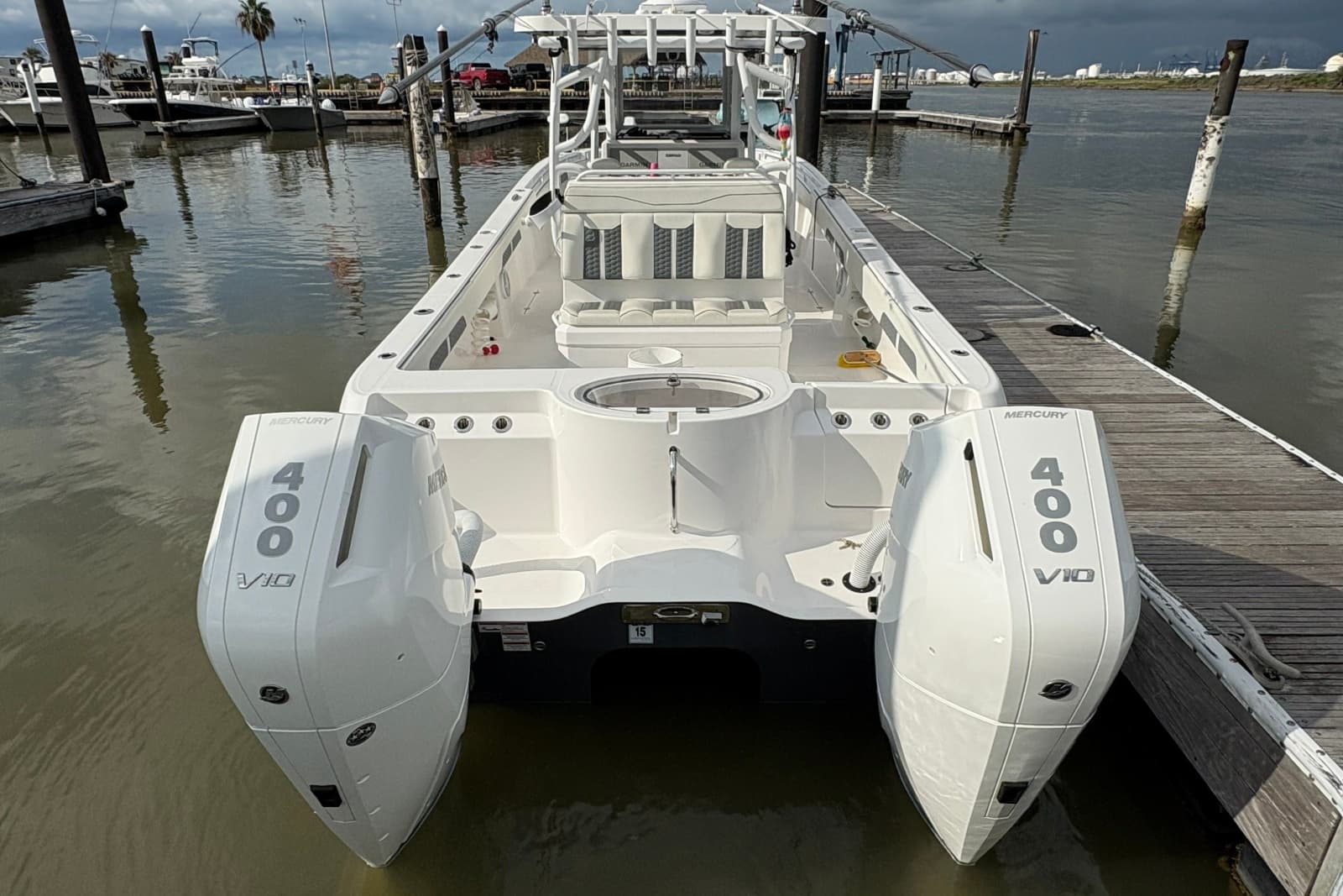 2024 Invincible 33 Catamaran