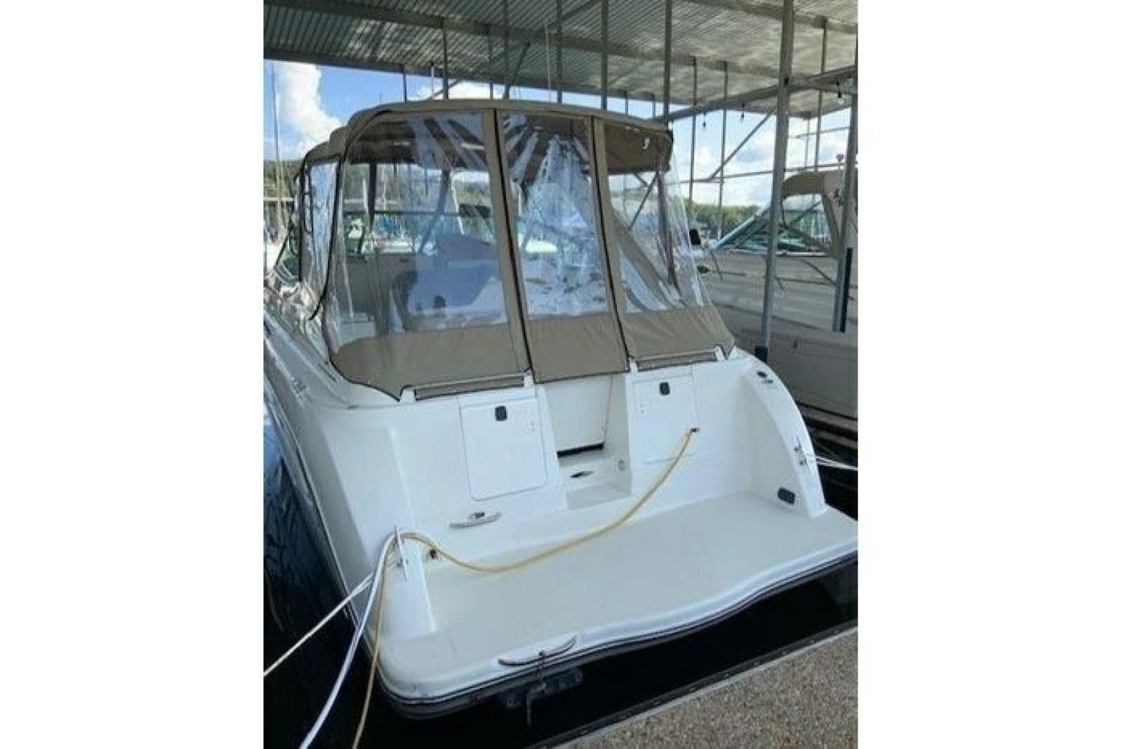 2000 Maxum 3300 SCR