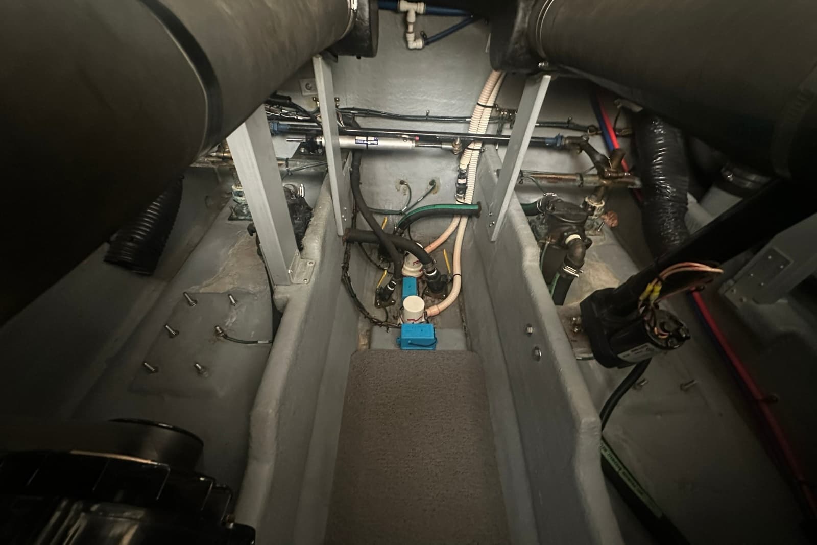 1999 Sea Ray Sundancer 370