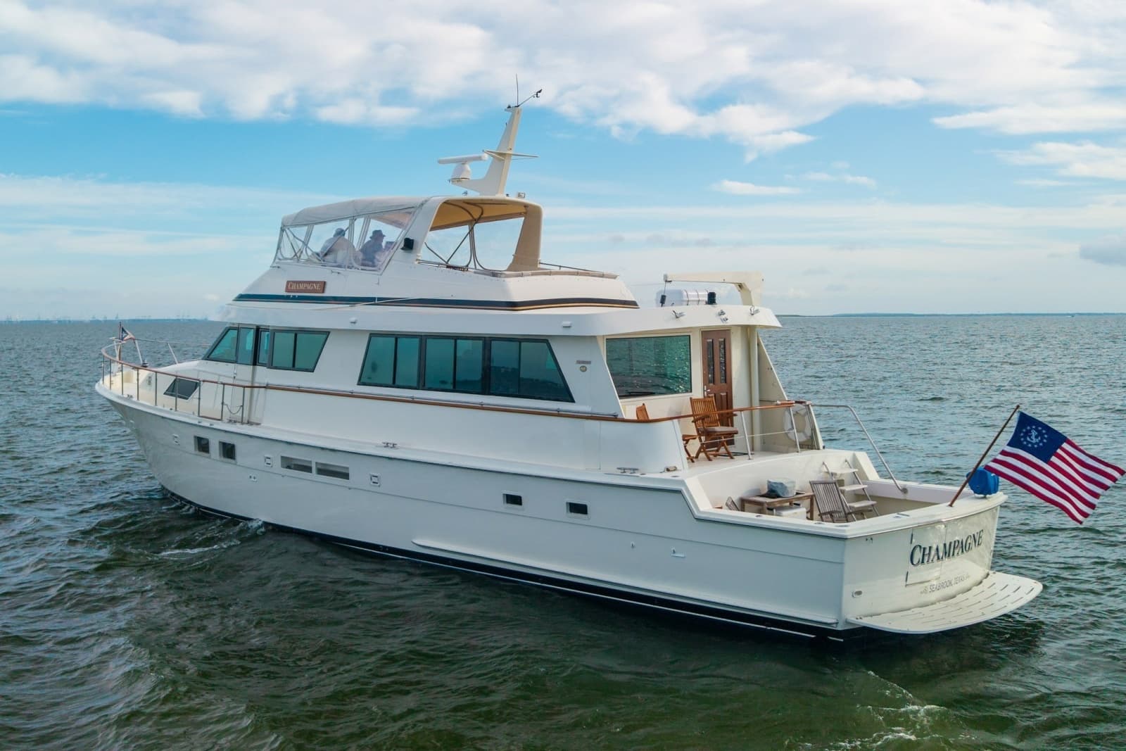 1989 Hatteras 74 Cockpit Motor Yacht