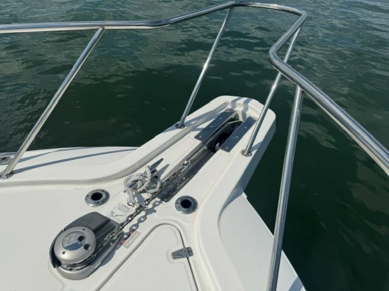 2016 Boston Whaler Conquest