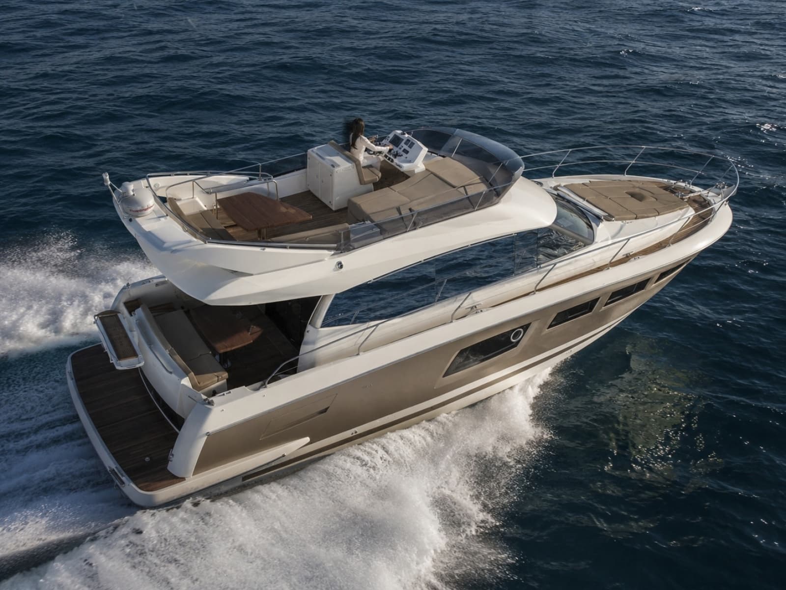 2016 Prestige 