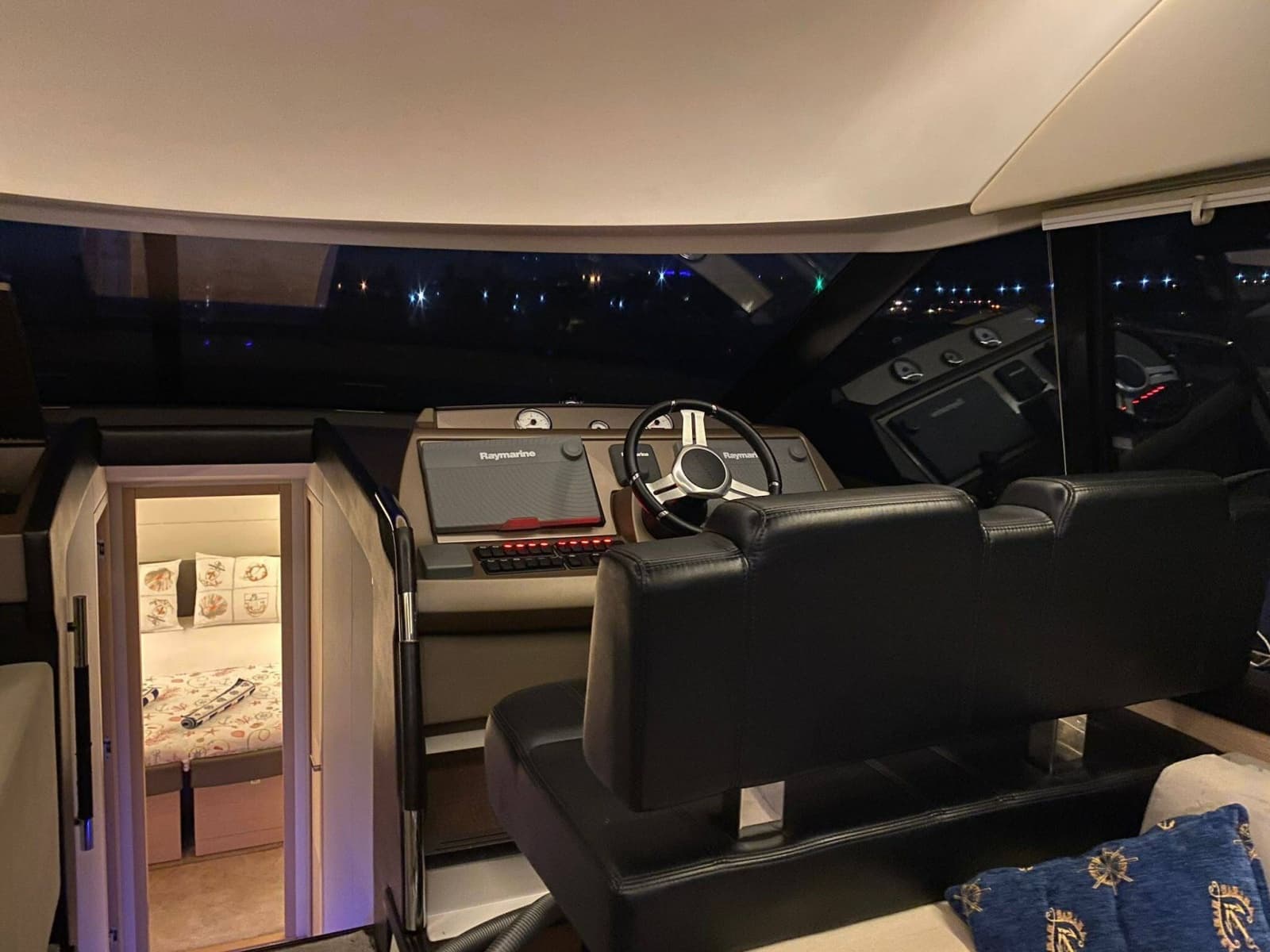 2016 Prestige 