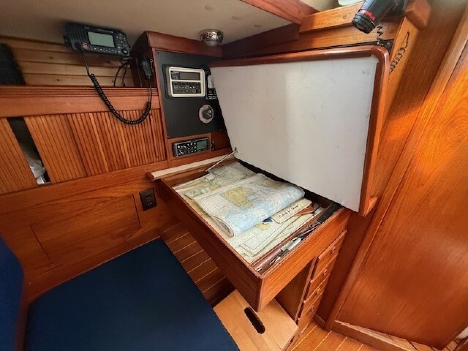 1988 Sabre 42 CN Sloop