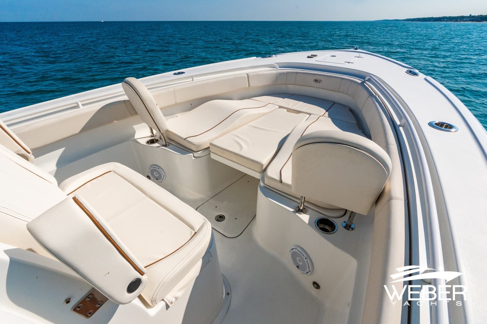 2022 Sea Hunt 305 Ultra SE