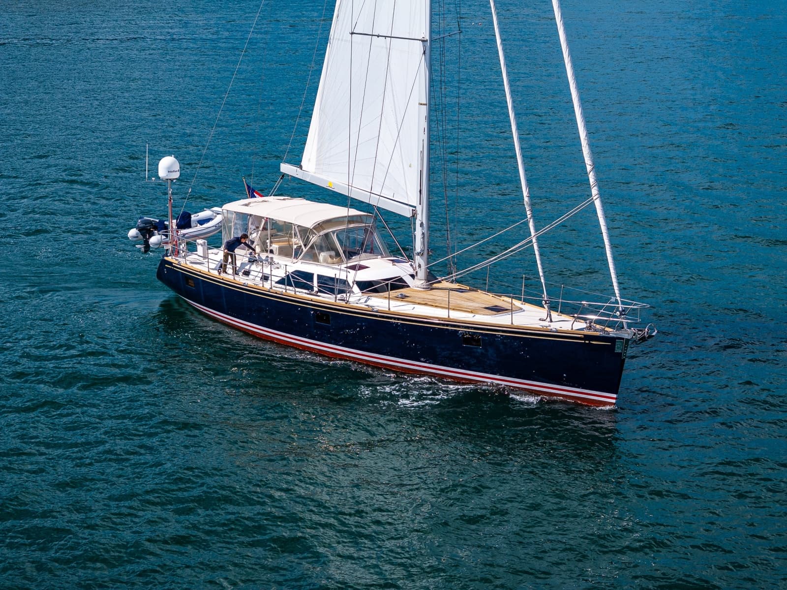 2014 Hylas 