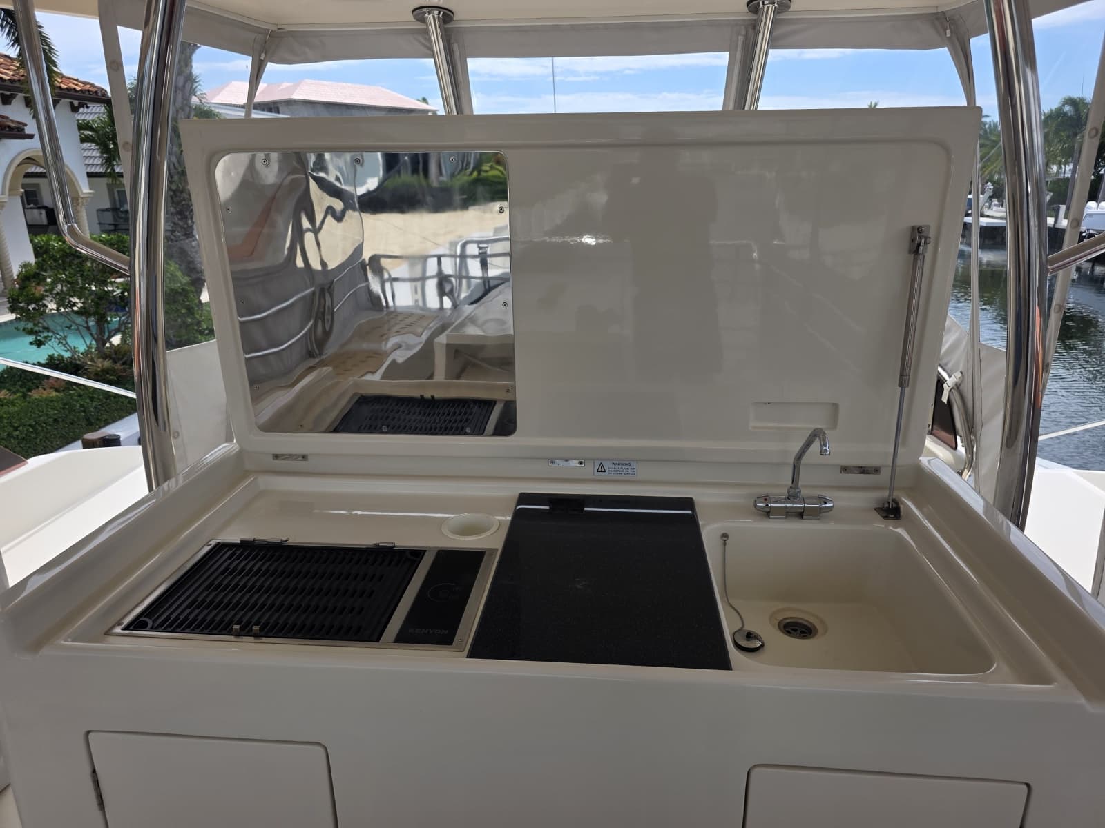 2016 Aquila 48