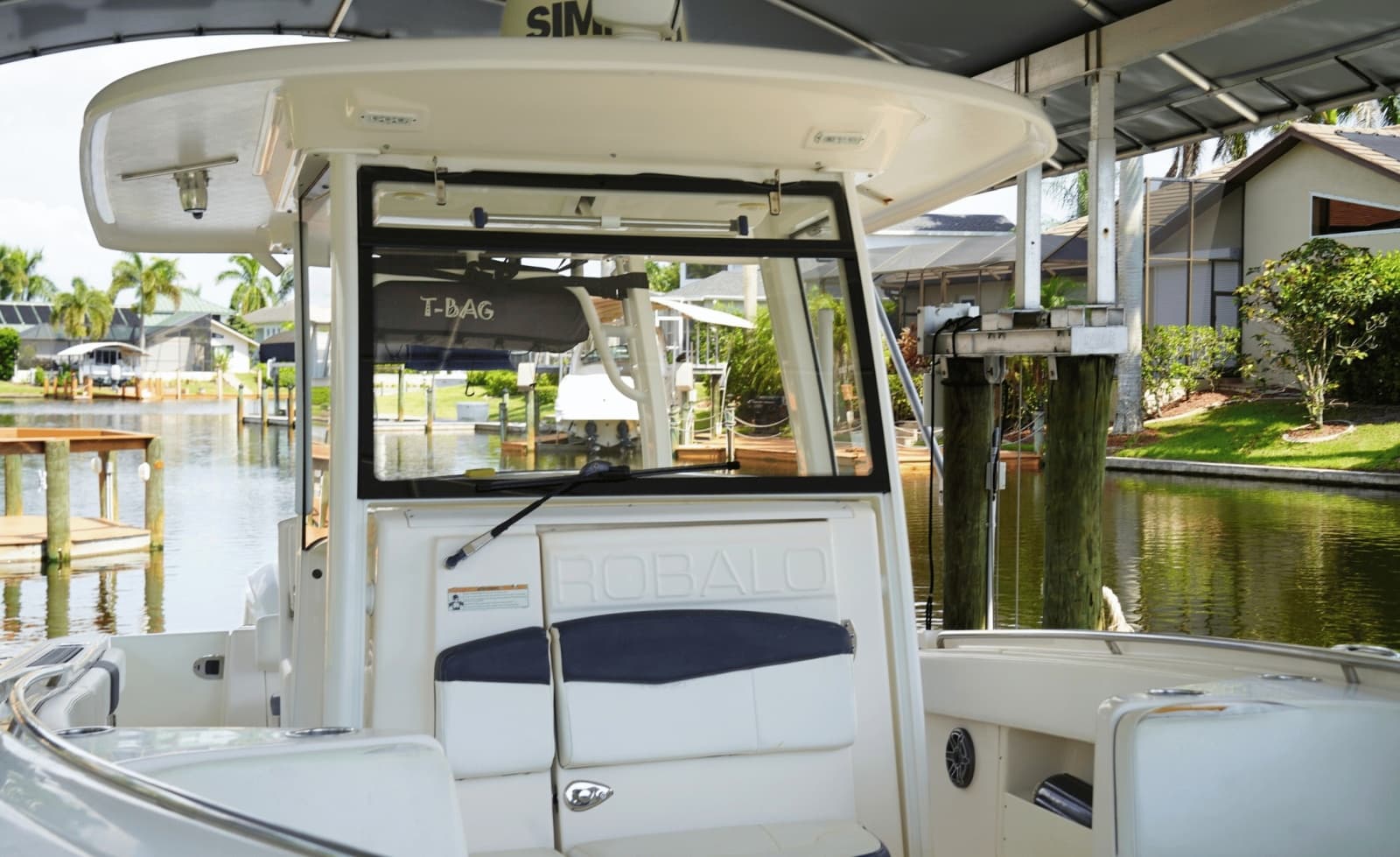 2020 Robalo 302