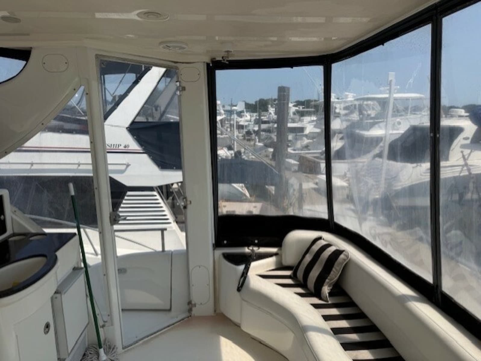 2007 Meridian 408 Motor Yacht