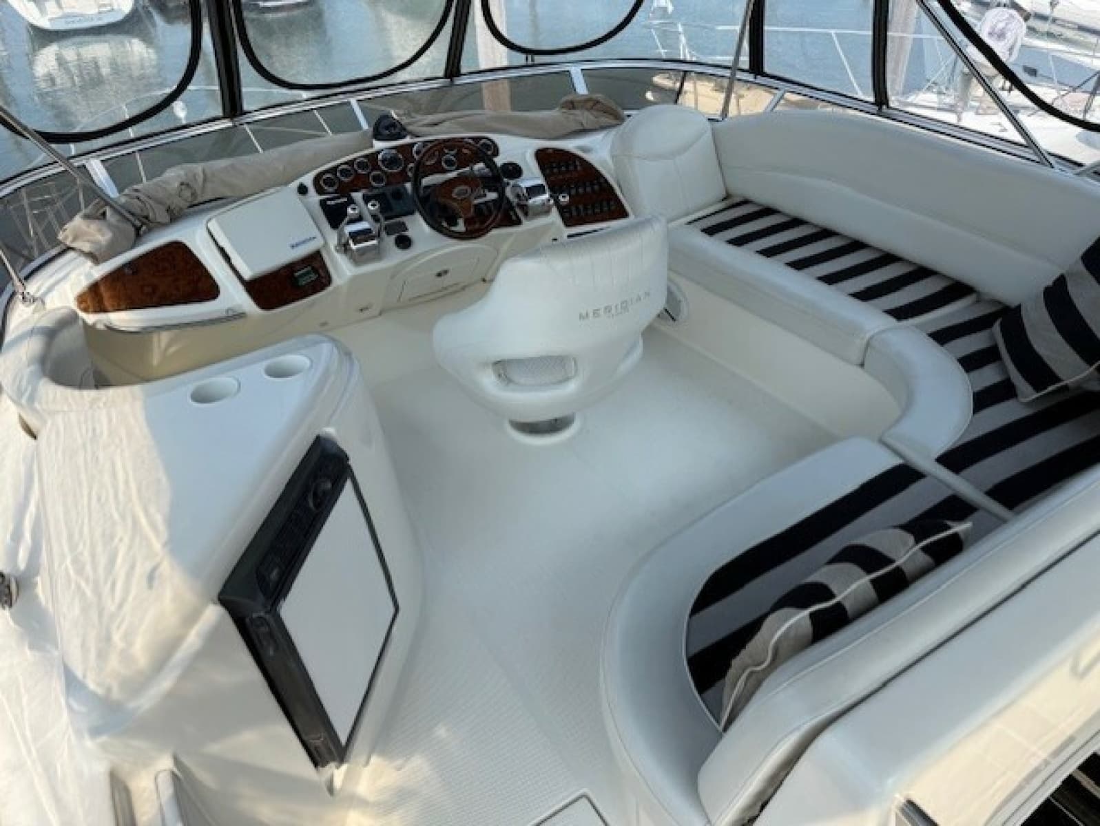 2007 Meridian 408 Motor Yacht