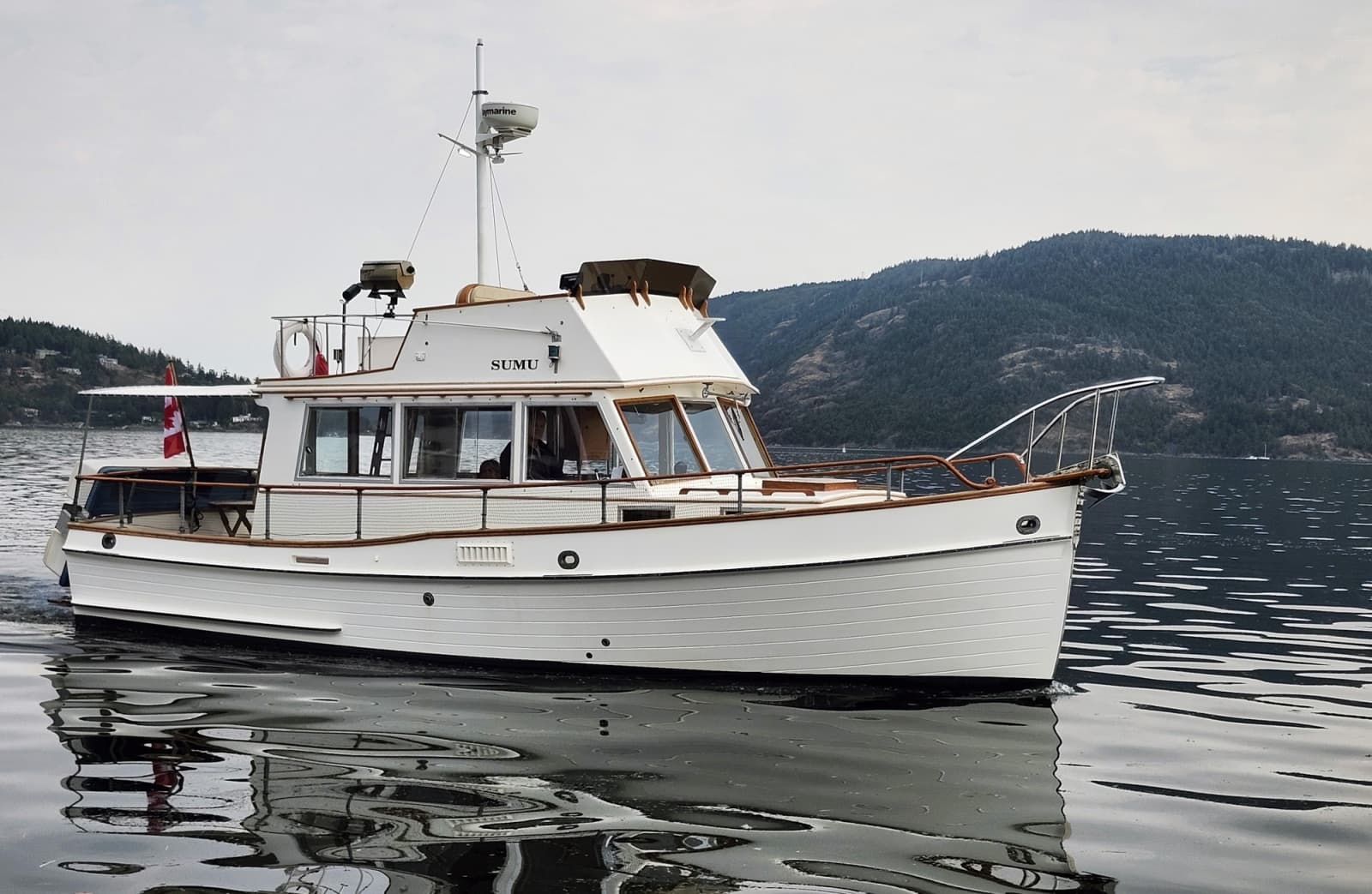 1974 Grand Banks 32