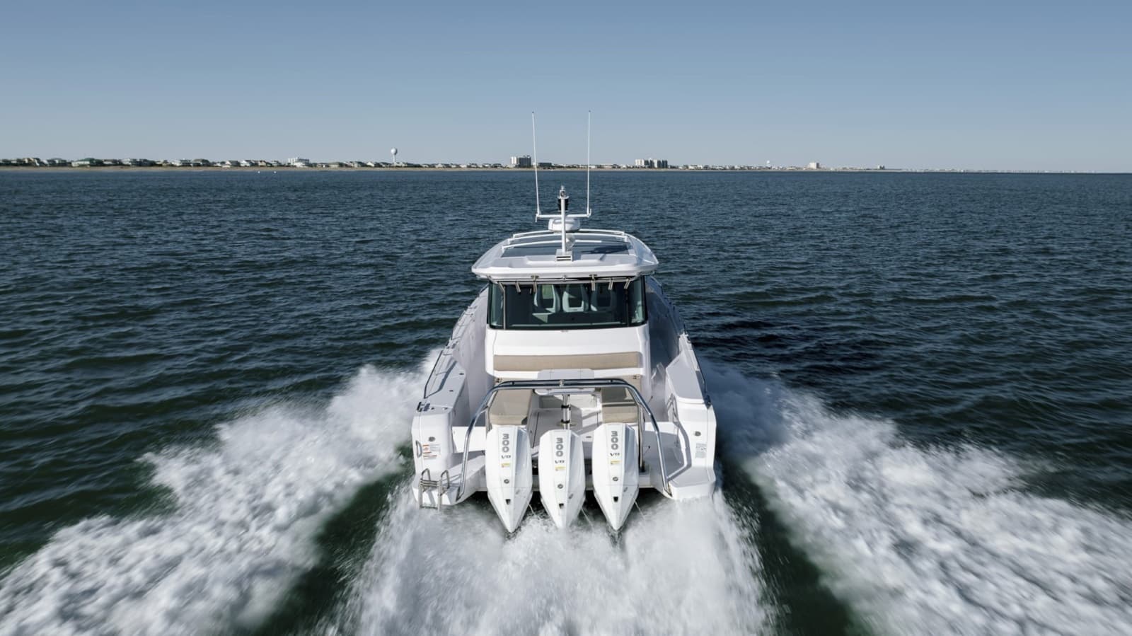 2023 Axopar 45 XC Cross Cabin