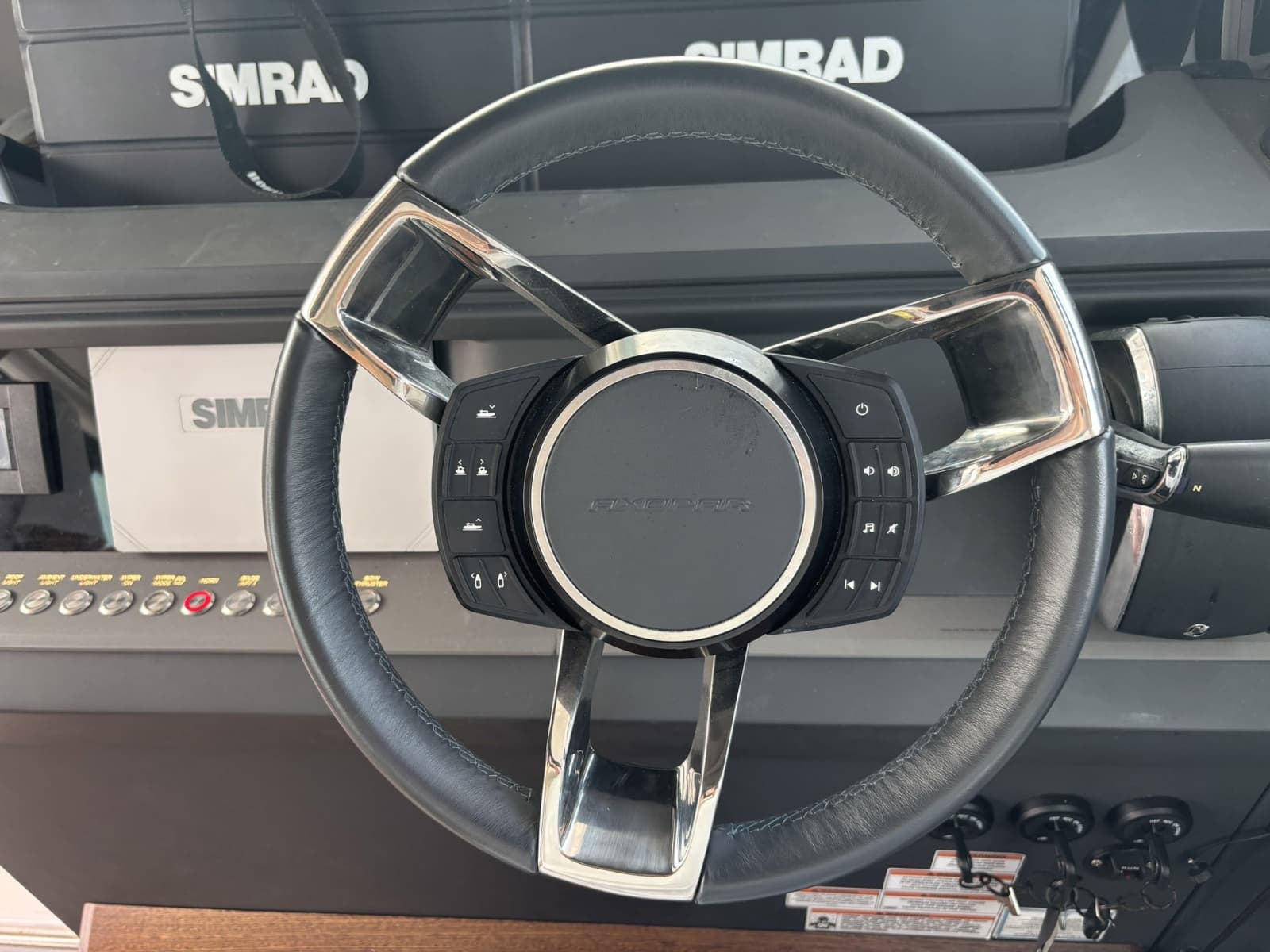 2023 Axopar 45 XC Cross Cabin