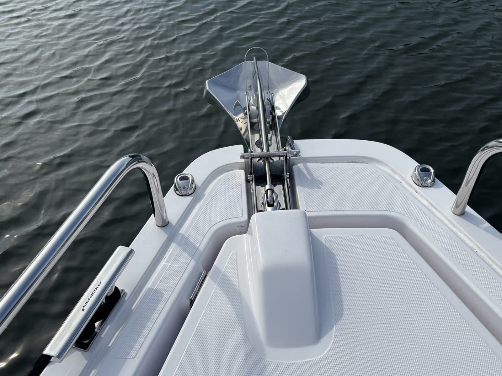 2023 Axopar 45 XC Cross Cabin