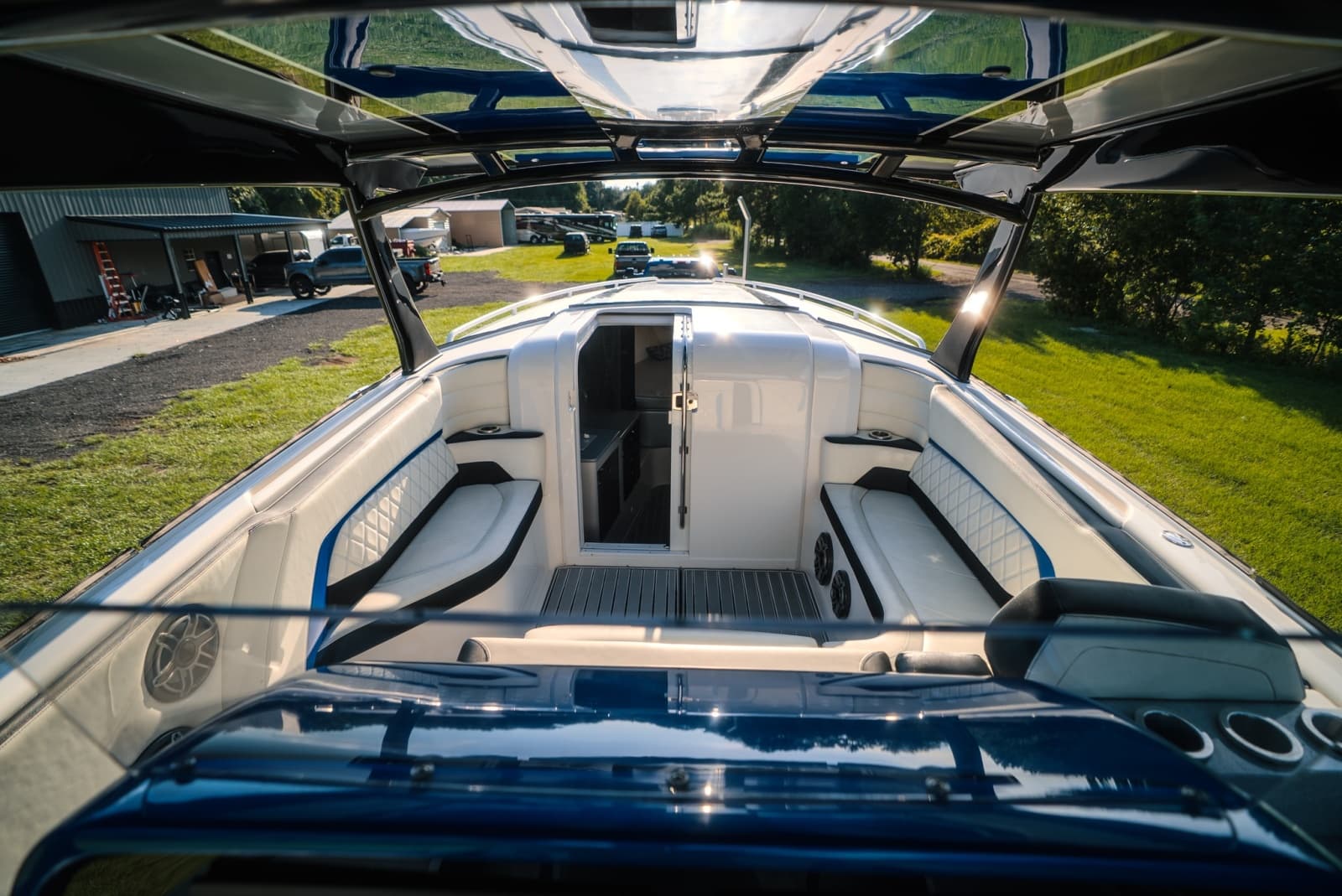 2019 Concept 44 Cuddy Cabin