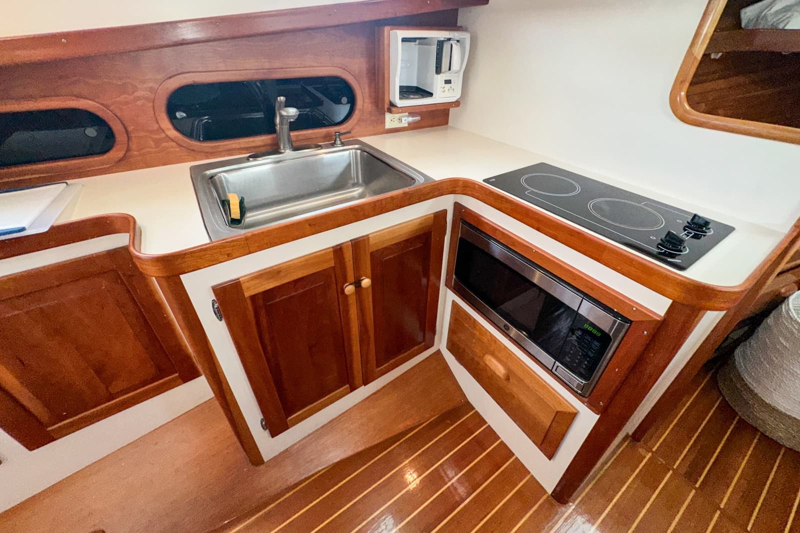 2003 Northern Bay Extended 36