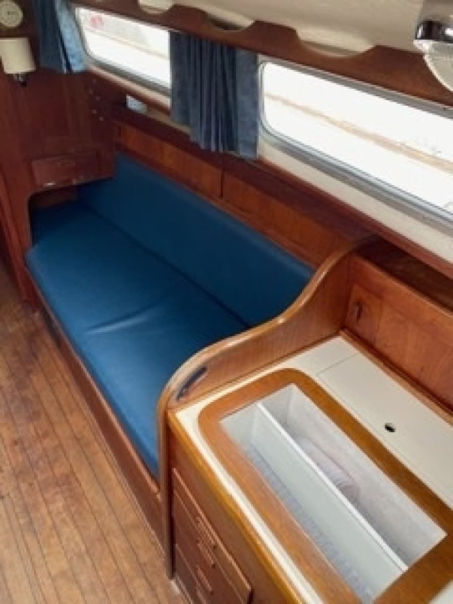 1981 Sabre 28 Series 2