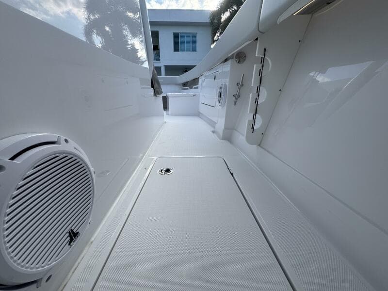 2024 Jupiter 38 HFS