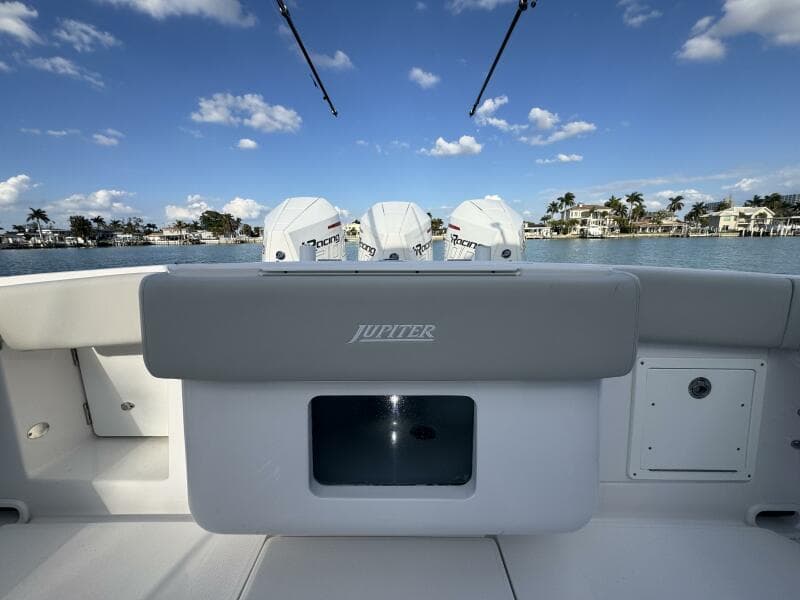 2024 Jupiter 38 HFS