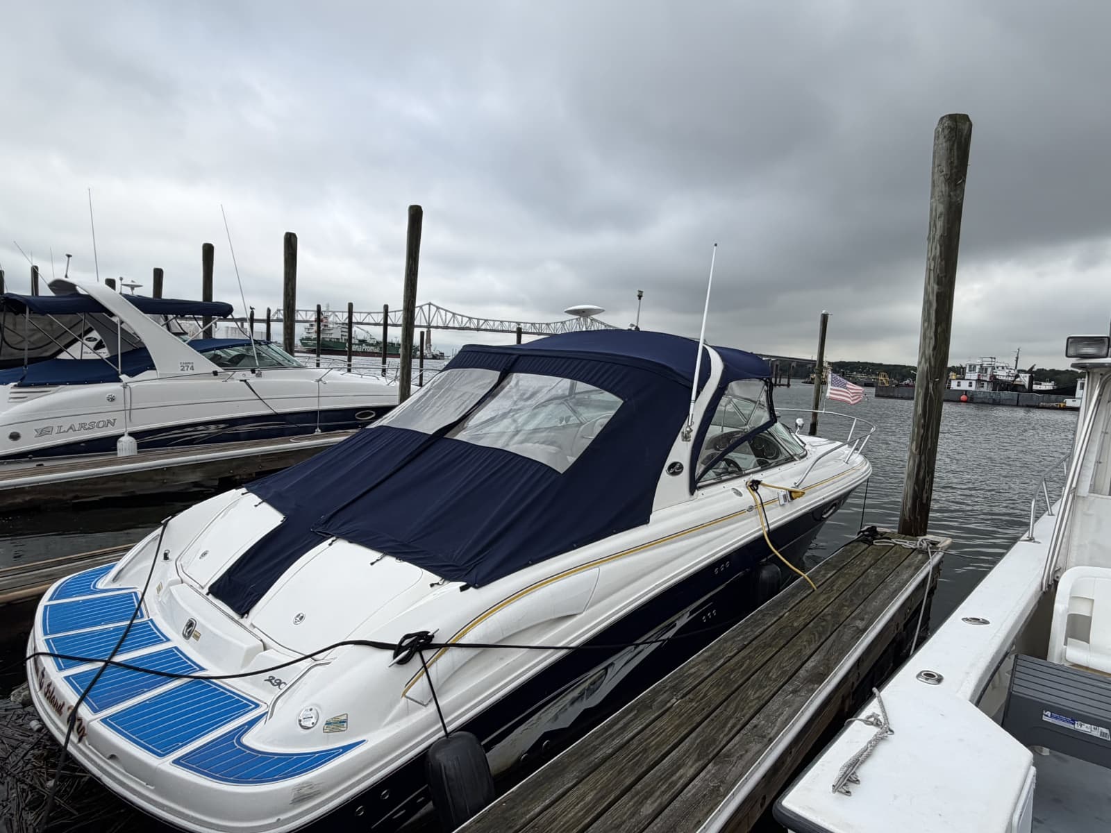 2004 Sea Ray 290 Sun Sport