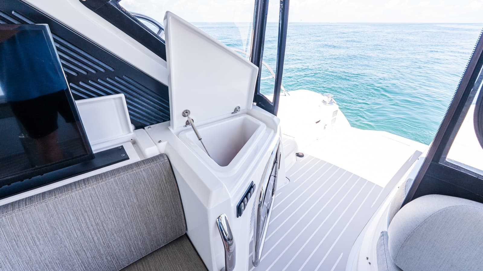 2019 Azimut Atlantis 51