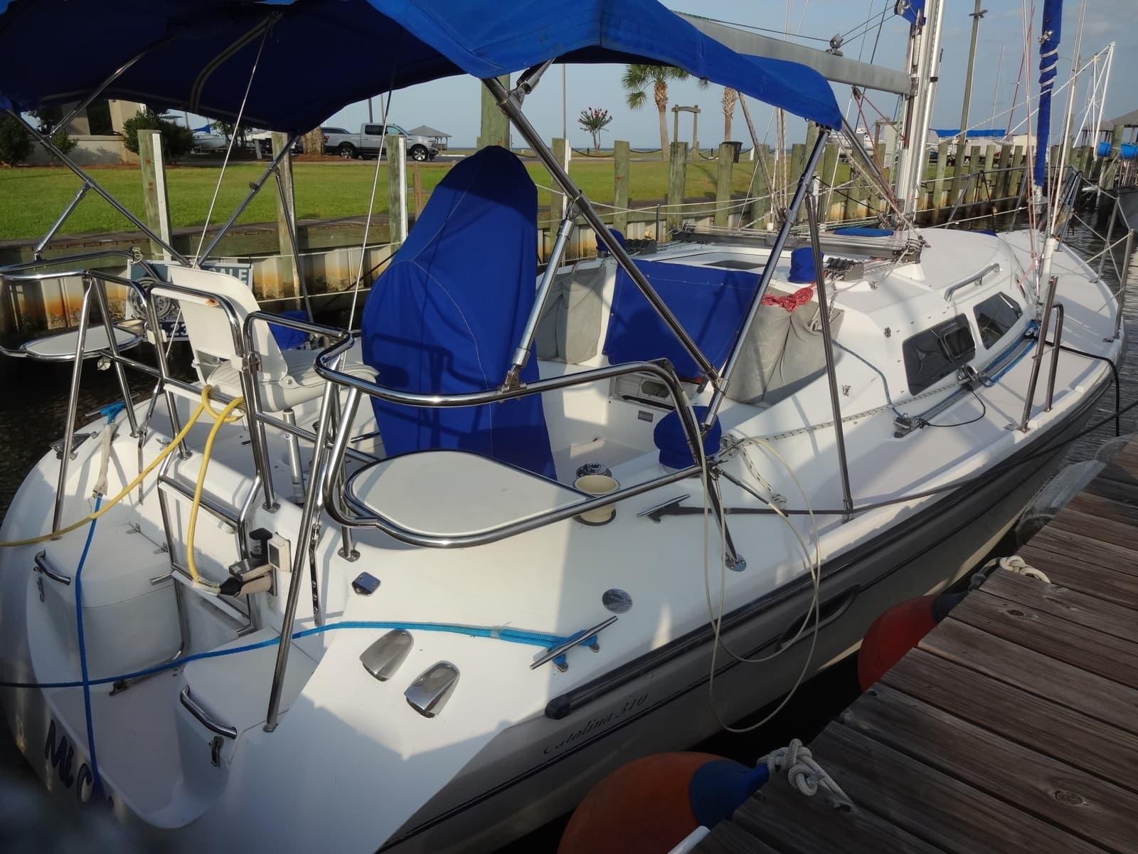 2002 Catalina 310