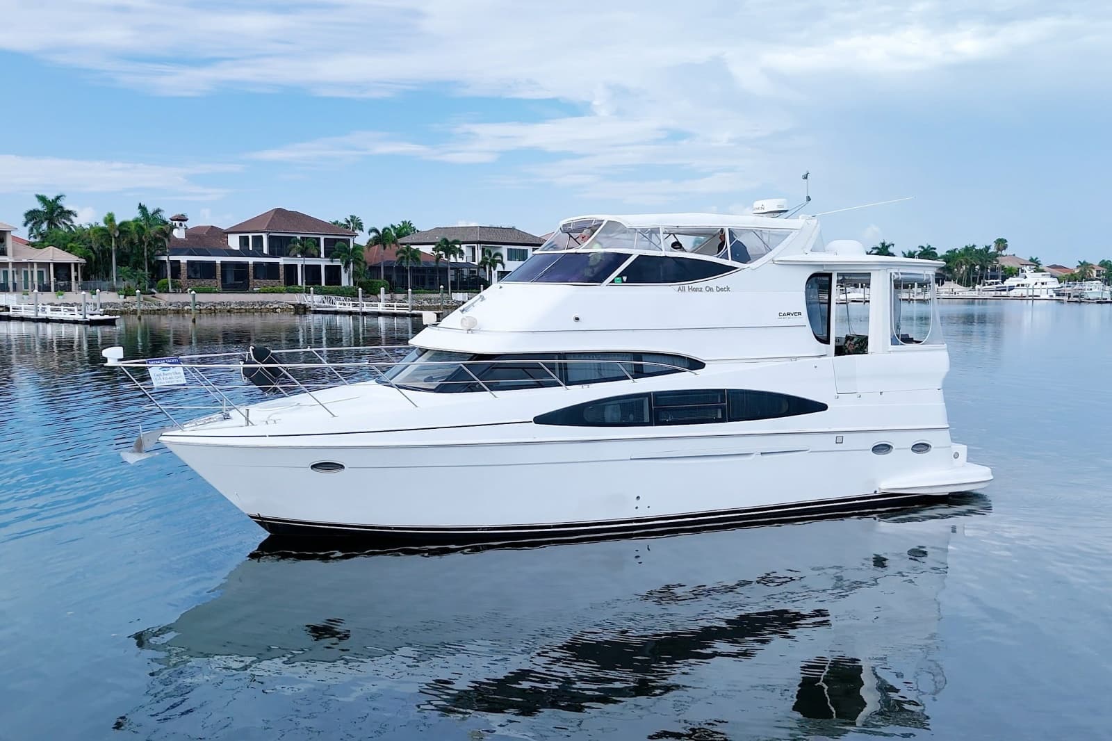 2001 Carver 466 Motor Yacht