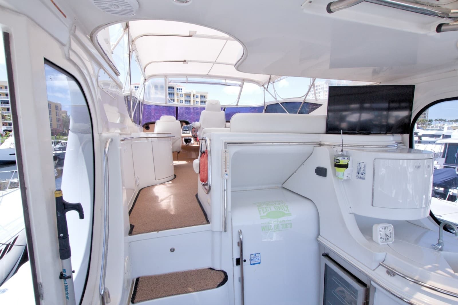 2001 Carver 466 Motor Yacht