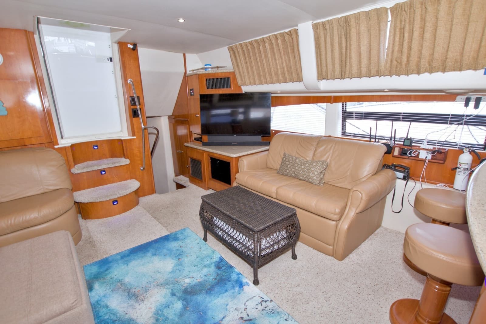 2001 Carver 466 Motor Yacht