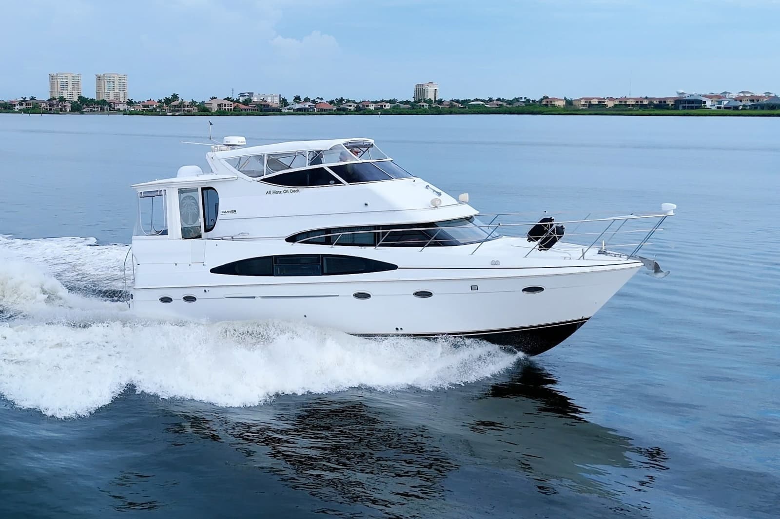 2001 Carver 466 Motor Yacht