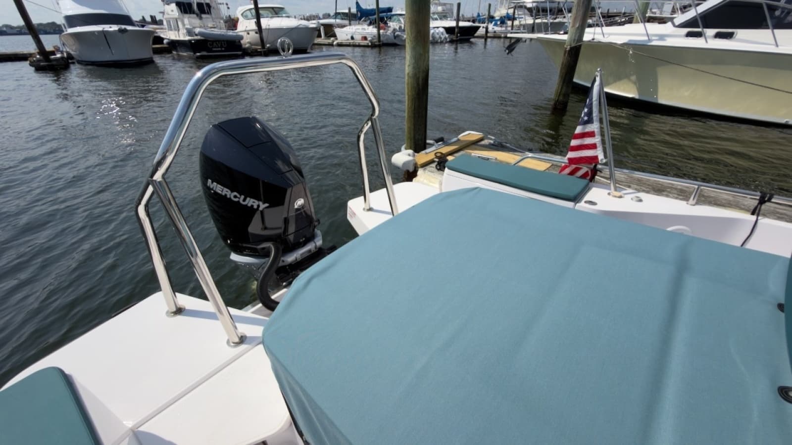 2023 Axopar 28 Cabin