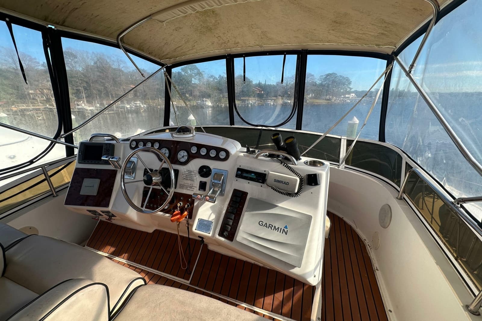 1999 Silverton 442 Cockpit Motor Yacht