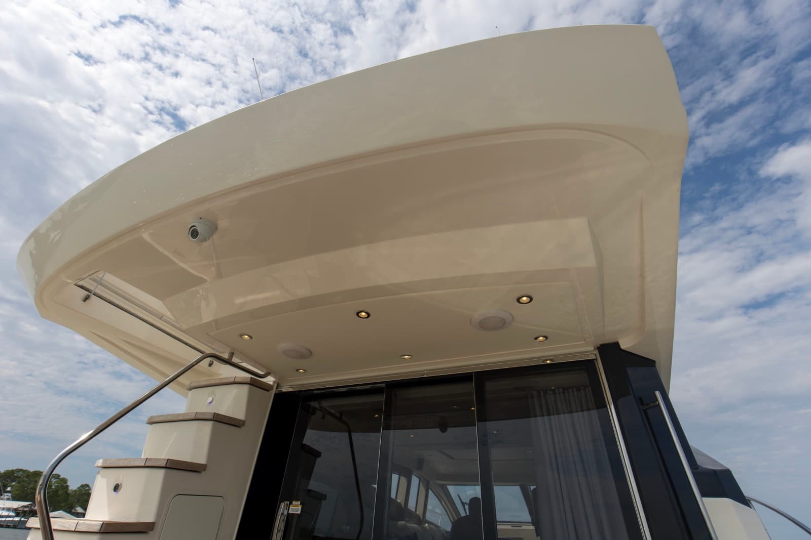 2018 Sea Ray L 550