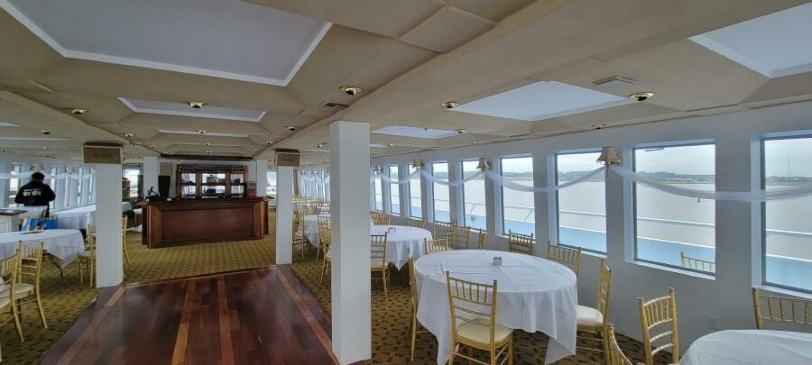 1979 Blount Marine 130 Dinner Cruise