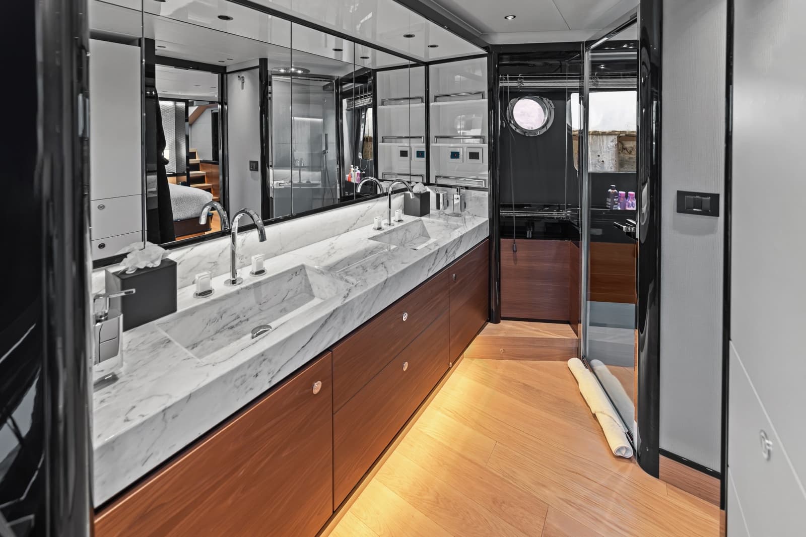 2023 Absolute Navetta 75