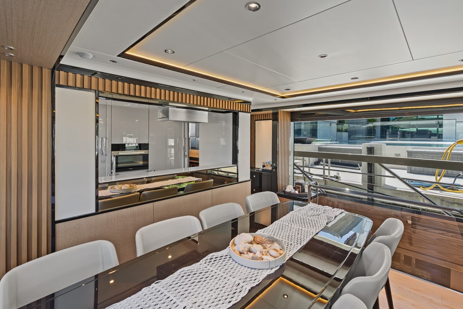 2023 Absolute Navetta 75