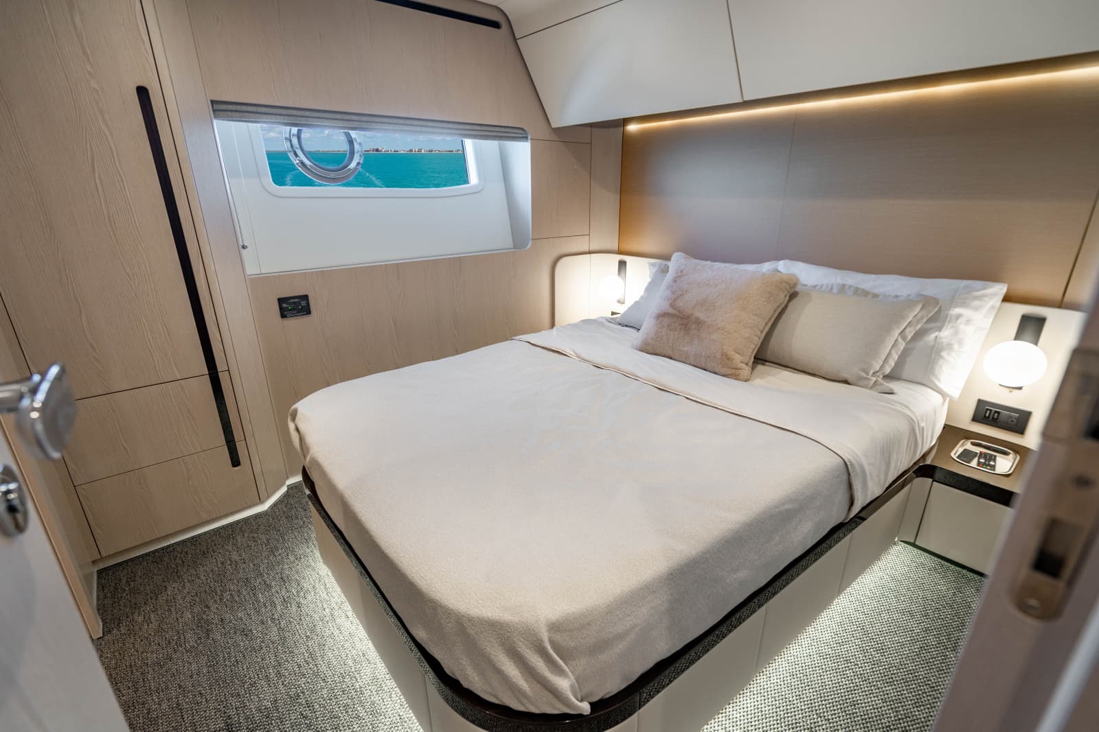2025 Azimut FLY 78