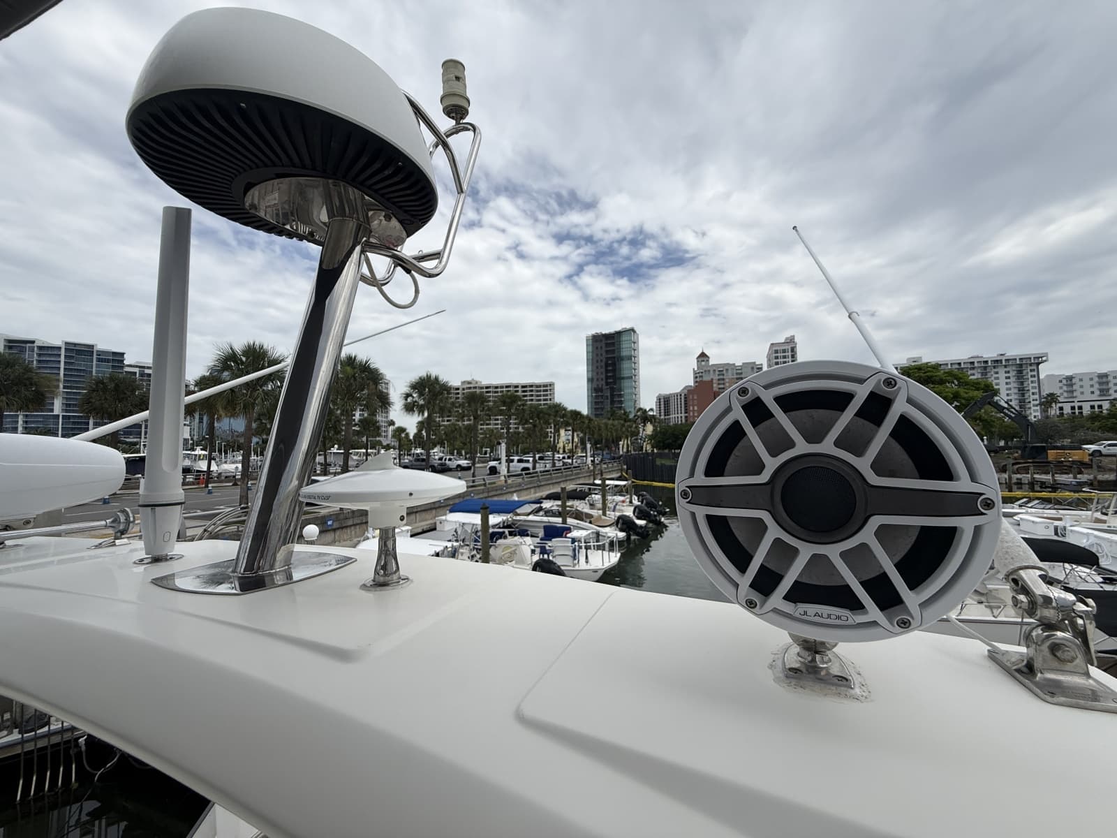 2018 Prestige 460