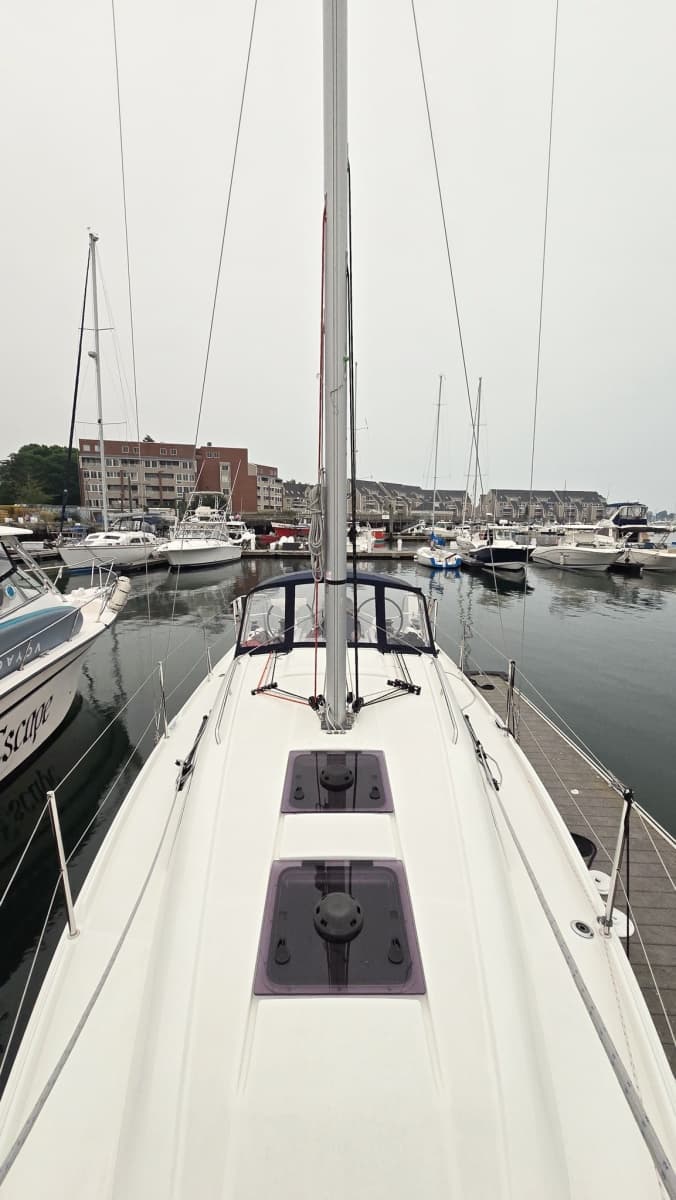 2023 Beneteau Oceanis 30.1