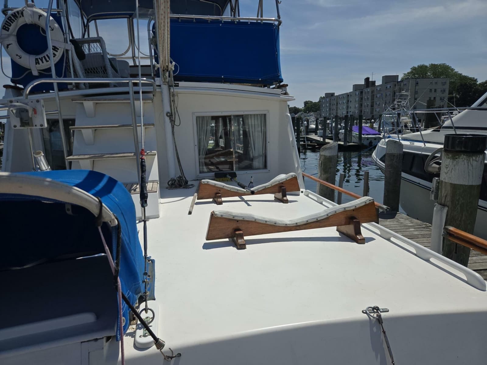 1983 Grand Banks Classic