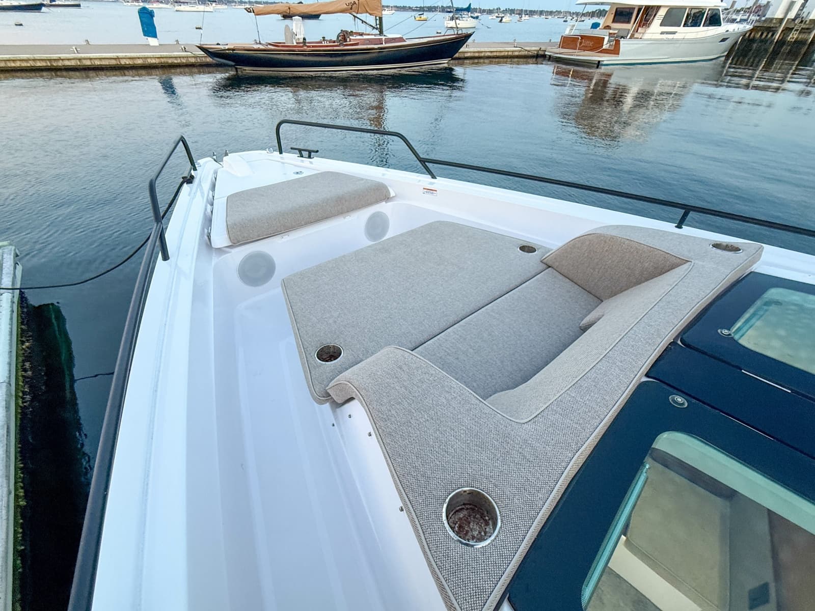 2024 Axopar 45 XC Cross Cabin Aft Cabin